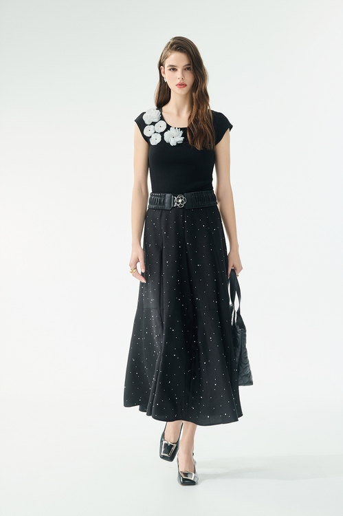 Contrast 3-D Floral Detail Knit Vest,,Contrast 3-D Floral Detail Knit Vest,Season (SS) Look,pearl,Midi skirts,Tops,Under shirts,Season (SS) Look,Knitted,Chiffon,black tops,Season (SS) Look,pearl,Mini skirts,Jackets,Outerwear,Season (SS) Look,pearl,Jackets,Outerwear,Season (SS) Look,Black outerwear,Season (SS) Look,Black skirts,Tops,Season (SS) Look,black tops,Tops,Season (SS) Look,White tops,Blouses,sleeveless tops,Season (SS) Look,Stripe,sleeveless tops,Knitted,Knitted tops,Black tops