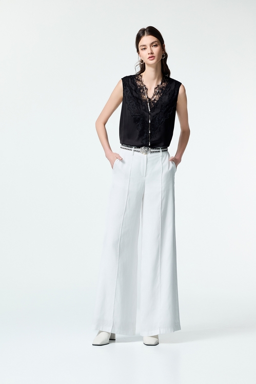 Lace Detail V-neck Vest,Black tops,black tops