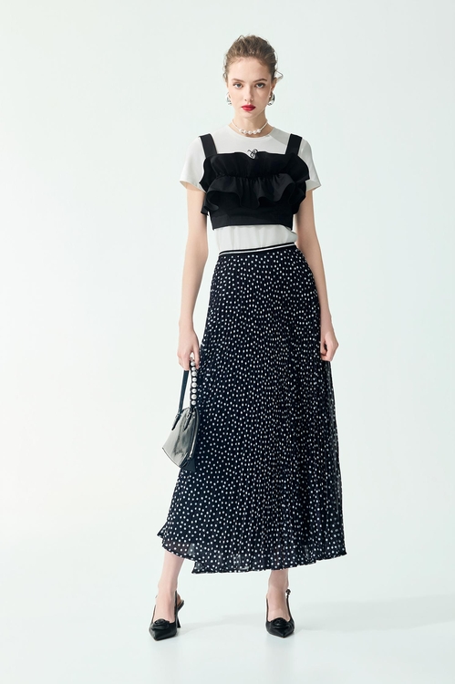 Black Ruffle Detail Outer Vest With Tee,,Black Ruffle Detail Outer Vest With Tee,Season (SS) Look,dotcollection,Chiffon,Chiffon skirts,sleeveless tops,Tops,Embroidered,Season (SS) Look,sleeveless tops,Black tops
