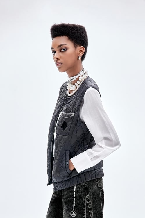 Black Quilted Vest With R Logo Detail,waistcoat