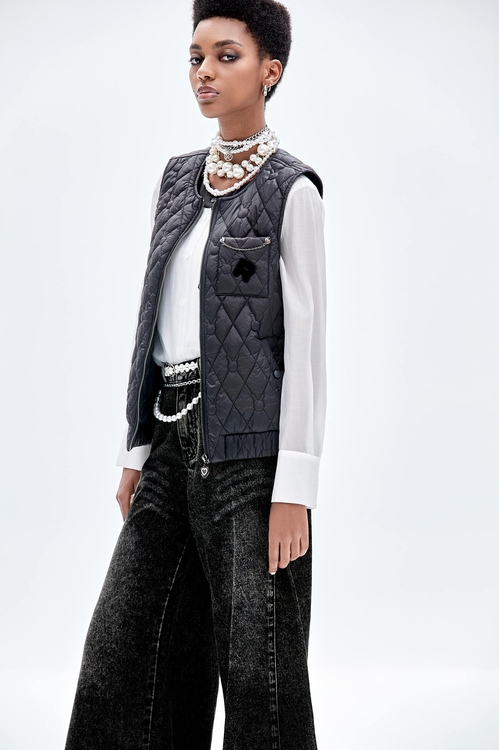 Black Quilted Vest With R Logo Detail,waistcoat