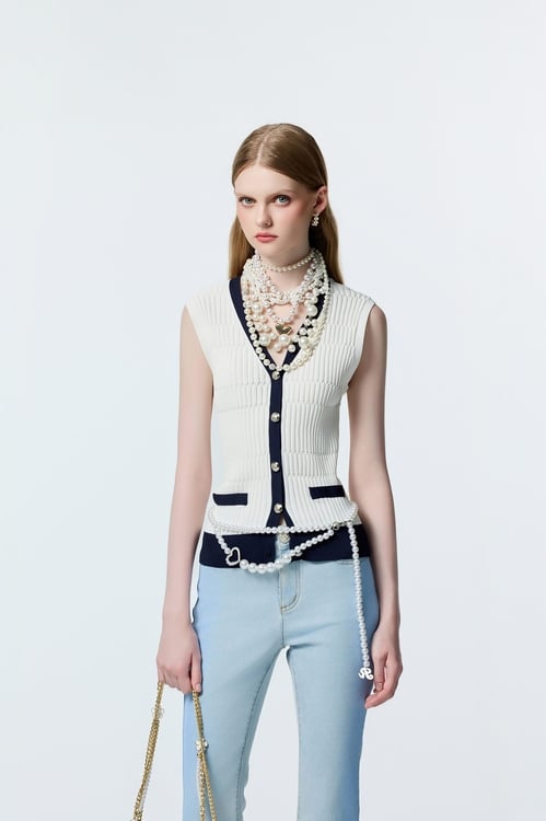 V-neck Navy Trim Knit Vest,Knitted tops