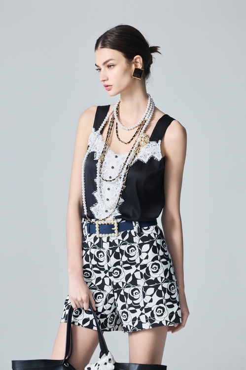Contrast Lace Satin Tank Top,,Contrast Lace Satin Tank Top,sleeveless tops,White tops,Season (AW) Look,sleeveless tops,Chiffon,Dresses,Under shirts,Season (AW) Look,Chiffon,White skirts,Mini skirts,Season (AW) Look,Lace,Dresses,Season (AW) Look,Black dresses,Tops,Season (AW) Look,Culottes,Season (AW) Look,pants,Knitted,Black pants,Jackets,Outerwear,White outerwear,Season (AW) Look,Lace,Tops,Under shirts,White tops,Season (AW) Look,Chiffon,Culottes,White pants,Season (AW) Look,pants,sleeveless tops,Season (AW) Look,sleeveless tops,Lace,Black tops