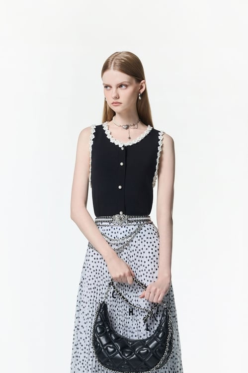 Contrast Floral Detail Knit Vest,bestselling