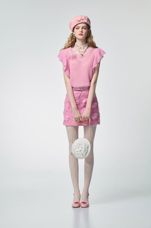 Ruffle Detail Pink Knit Vest,Necklaces