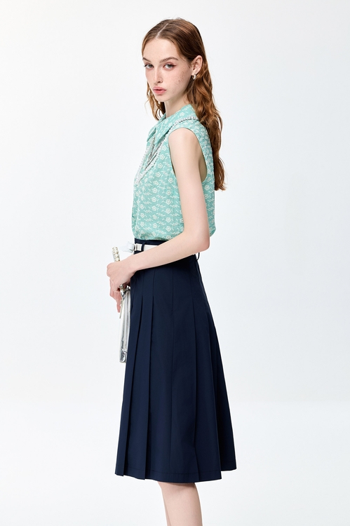 Mint Green Floral Embroidery Detail Vest,Embroidered tops