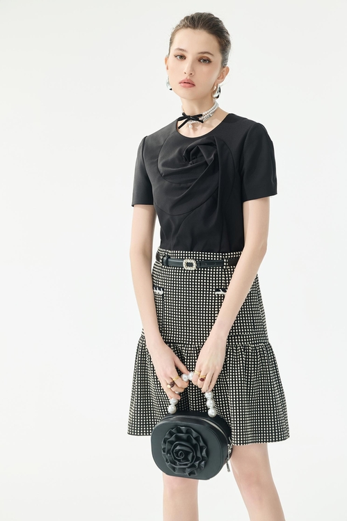 Sequin Lace Detail Short Sleeve Top,,Sequin Lace Detail Short Sleeve Top,Season (SS) Look,pearl,Midi skirts,Tops,Under shirts,Season (SS) Look,Knitted,Chiffon,black tops,Season (SS) Look,pearl,Mini skirts,Jackets,Outerwear,Season (SS) Look,pearl,Jackets,Outerwear,Season (SS) Look,Black outerwear,Season (SS) Look,Black skirts,Tops,Season (SS) Look,black tops