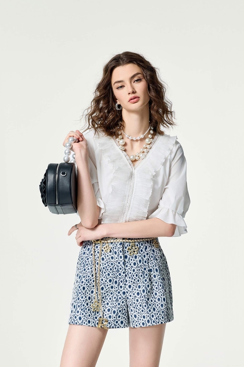 Ruffle Detail V-neck Top,V-Neck T shirts