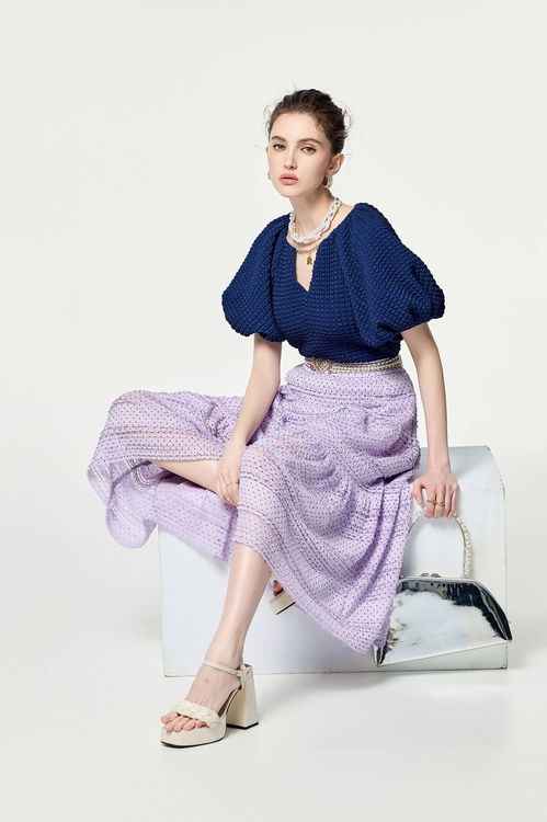 Navy Puff Sleeve V-neck Top,V-Neck T shirts