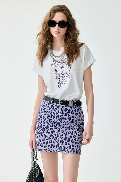 Leopard Embroidery Graphic Short Sleeve Tee,Embroidered,Embroidered