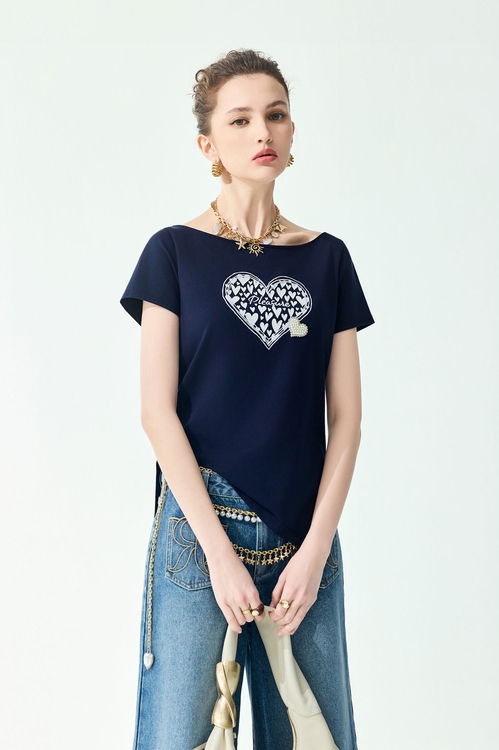 Heart Motif Navy Tee,Embroidered,Embroidered
