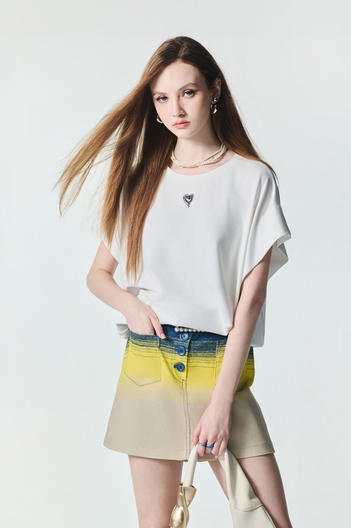 R Logo Minimalist Batwing Sleeve Tee,Outerwear