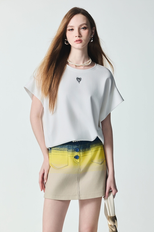 R Logo Minimalist Batwing Sleeve Tee,Outerwear