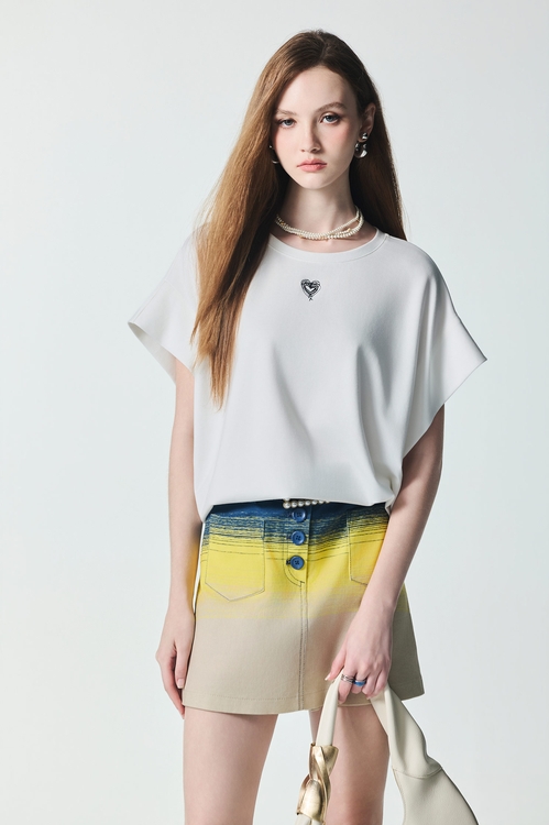 R Logo Minimalist Batwing Sleeve Tee,Outerwear