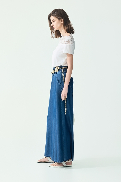Lace Neckline Short Sleeve Tee,,Lace Neckline Short Sleeve Tee,Tops,Embroidered,Season (SS) Look,pearl,Tops,Season (SS) Look,Tops,Season (SS) Look,Blouses,Tops,Embroidered,Season (SS) Look,White tops,Lace,Tops,Season (SS) Look,White tops,Lace