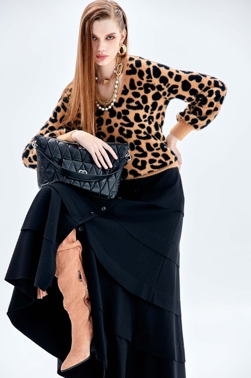 V-neck Leopard Print Knit Top,,V-neck Leopard Print Knit Top,Tops,Season (AW) Look,Knitted,Knitted tops,Culottes,Season (AW) Look,Culottes,Season (AW) Look,Midi skirts,pearl,Season (AW) Look,Thin straps,sleeveless tops,Lace,Blouses,Season (AW) Look,Midi skirts,Chiffon,Chiffon skirts,Chiffon Midi skirts,Season (AW) Look,Midi skirts,Jackets,Season (AW) Look,Tops,Season (AW) Look,Tops,Season (AW) Look,Tops,Season (AW) Look,Lace,Tops,Season (AW) Look,Knitted,Knitted tops