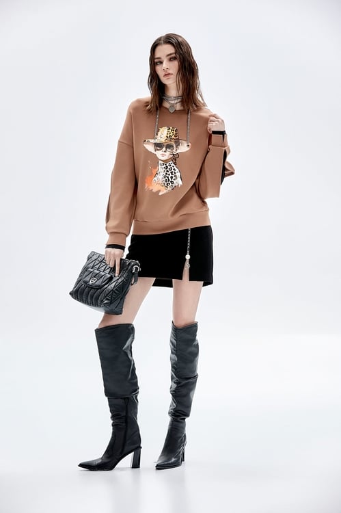 Front Graphic Top With Contrast Sleeve Detail,,Front Graphic Top With Contrast Sleeve Detail,Tops,Season (AW) Look,Knitted,Knitted tops,Culottes,Season (AW) Look,Culottes,Season (AW) Look,Midi skirts,pearl,Season (AW) Look,Thin straps,sleeveless tops,Lace,Blouses,Season (AW) Look,Midi skirts,Chiffon,Chiffon skirts,Chiffon Midi skirts,Season (AW) Look,Midi skirts,Jackets,Season (AW) Look,Tops,Season (AW) Look