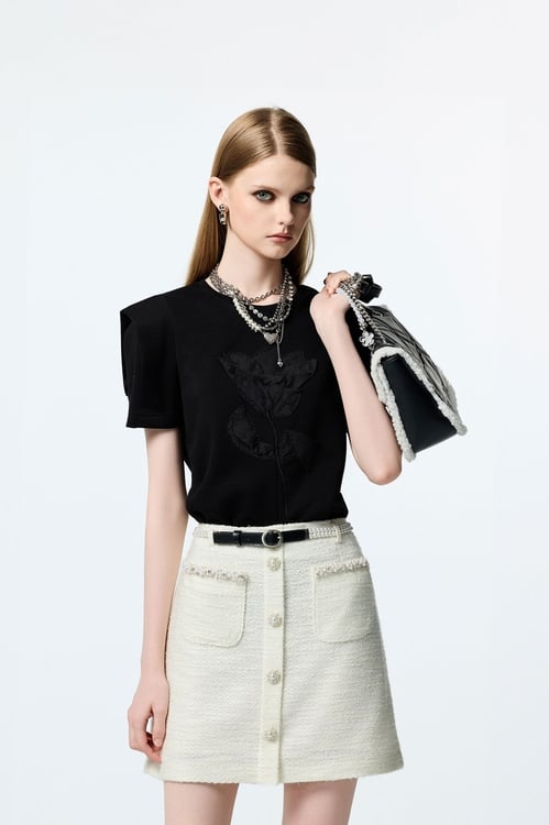 Pointed Cap Sleeve Floral Detail Top,Black tops,black tops