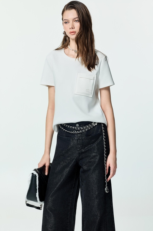 Front Pocket detail Short Sleeve Tee,Embroidered,Embroidered