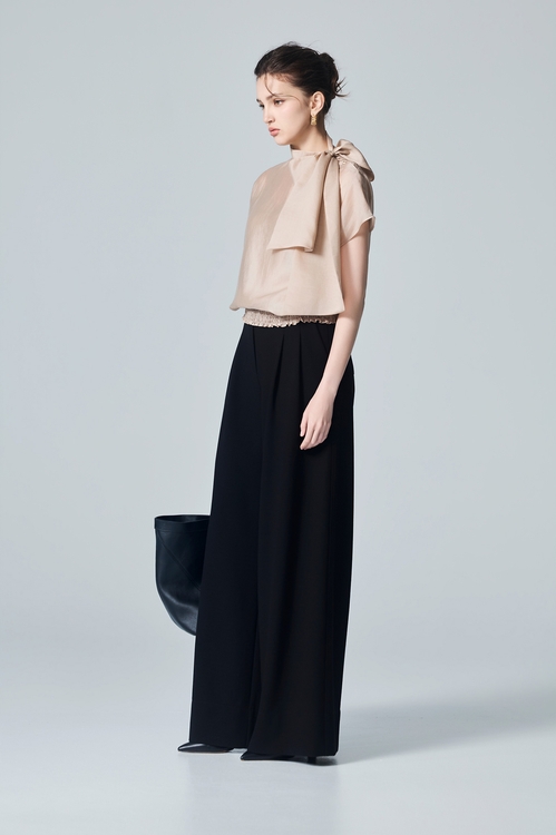 Bow Collar Khaki Top,,Bow Collar Khaki Top,sleeveless tops,White tops,Season (AW) Look,sleeveless tops,Chiffon,Dresses,Under shirts,Season (AW) Look,Chiffon,White skirts,Mini skirts,Season (AW) Look,Lace,Dresses,Season (AW) Look,Black dresses,Tops,Season (AW) Look