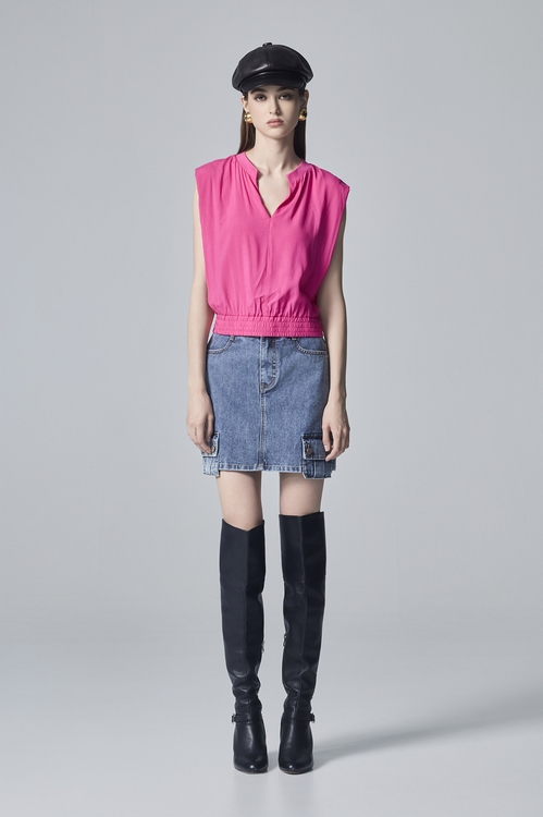 Deep Pink Pleated Elastic Hem Vest,,Deep Pink Pleated Elastic Hem Vest,Dresses,Denim,Denim skirts,Season (AW) Look,Knitted,Tops,Rayon,Season (SS) Look