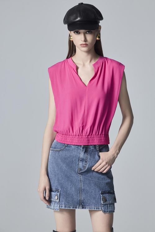 Deep Pink Pleated Elastic Hem Vest,,Deep Pink Pleated Elastic Hem Vest,Dresses,Denim,Denim skirts,Season (AW) Look,Knitted,Tops,Rayon,Season (SS) Look