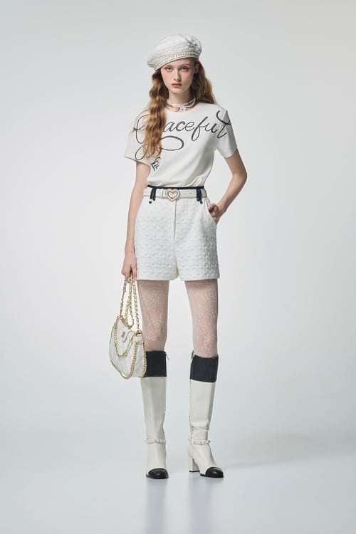 Front Embroidery Slogan Short Sleeve Tee,Embroidered,Embroidered