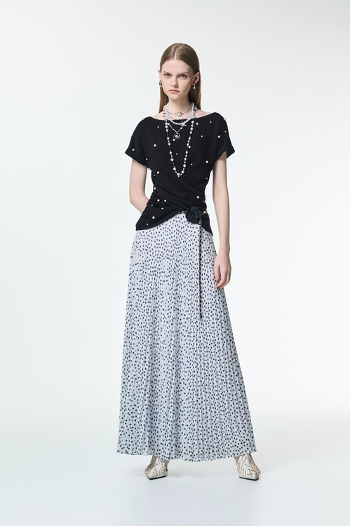 Pearl Applique Short Sleeve Top,pearl