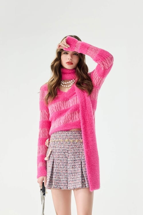 V-neck Scarf Accessory Crop Knit Top,Scarves