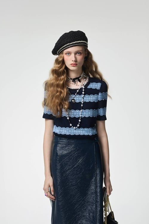 Contrast Lace Detail Short Sleeve Top,Lace