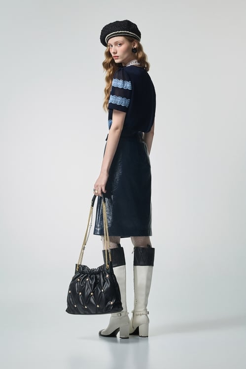 Contrast Lace Detail Short Sleeve Top,Lace