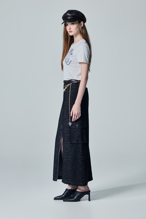 Leopard Embroidery Short Sleeve Tee,,Leopard Embroidery Short Sleeve Tee,Tops,Embroidered,White tops,Season (AW) Look,Blouses,Jackets,Outerwear,Season (AW) Look,Blazers,Denim,Jeans,Season (AW) Look,pants,Tops,Round neck tops,Season (AW) Look,Knitted,Knitted tops,Jackets,Embroidered,Outerwear,Denim,Denim Jackets,White outerwear,Season (AW) Look,Embroidered,Denim,Jeans,White pants,Season (AW) Look,Skinny pants,pants,sleeveless tops,Season (AW) Look,sleeveless tops,Knitted,Knitted tops,Jackets,Outerwear,Season (AW) Look,Knitted,Knitted coats,Knitted tops,Dresses,Knitted dresses,Season (AW) Look,sleeveless tops,Knitted,Knitted dresses,Knitted tops,T-shirts,Tops,White tops,Season (AW) Look