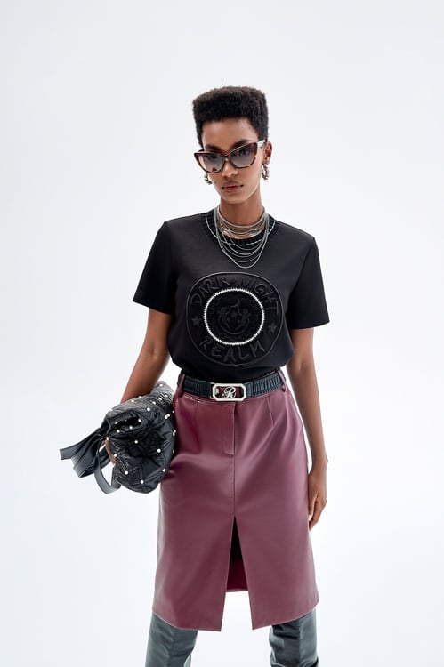 Front Embroidered Logo Short Sleeve Tee,Embroidered tops