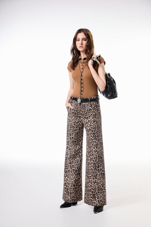 High Neck Caramel Knit Top,Knitted