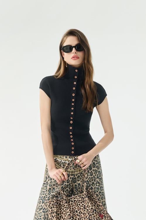 High Neck Caramel Knit Top,Knitted tops