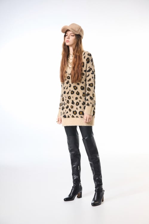 V-neck Leopard Print Knit Top,Knitted