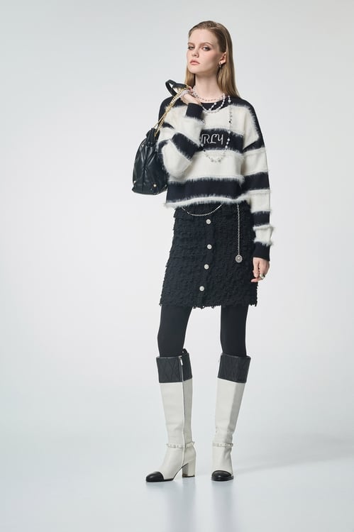 Black White Contrast Knit Top,Office Looks