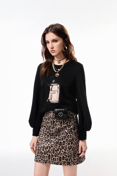 Front Graphic Long Sleeve Black Top,Embroidered,Embroidered