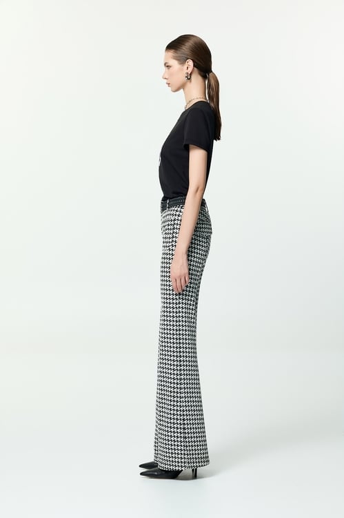 Heart Motif Embroidery Short Sleeve Tee,,Heart Motif Embroidery Short Sleeve Tee,Tops,Season (AW) Look,Knitted,black tops,Jackets,Outerwear,Season (AW) Look,Black outerwear,Tops,Season (AW) Look,black tops,Tops,pearl,Season (AW) Look,Knitted,Knitted tops,black tops,Dresses,Season (AW) Look,Black dresses,Denim,Jeans,Season (AW) Look,pants,Black jeans,Black pants,Jackets,Outerwear,Season (AW) Look,Season (AW) Look,Mesh fabric,Midi skirts,Black skirts,Tops,Under shirts,Season (AW) Look,black tops,Jackets,Outerwear,Season (AW) Look,Knitted,Knitted coats,Black outerwear,Culottes,Season (AW) Look,pants,Black pants,Tops,Season (AW) Look,Knitted,Knitted tops,Leather,Mini skirts,Season (AW) Look,sleeveless tops,Season (AW) Look,sleeveless tops,Bell-bottoms,Season (AW) Look,pants,Knitted,Tops,Season (AW) Look,Knitted,Knitted tops,black tops,Tops,Season (AW) Look,black tops,Season (AW) Look,Mesh fabric,Midi skirts,Black skirts,Season (AW) Look,Midi skirts,Black skirts,Culottes,Season (AW) Look,pants,Black pants,Tops,Embroidered,White tops,Season (AW) Look,Lace,bows,Tops,Embroidered,Season (AW) Look,Cotton,black tops,Tops,Embroidered,Season (AW) Look,Cotton,black tops