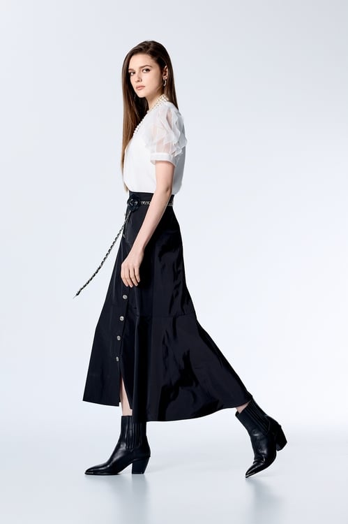 Ruffle Sleeve V-neck Top,Season (SS) Look