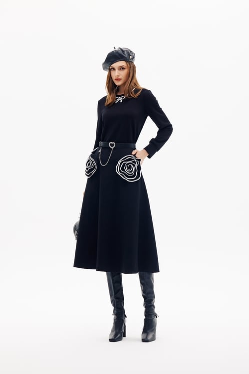 Pearl Applique Detail Long Sleeve Top,,Pearl Applique Detail Long Sleeve Top,Office Looks,Season (SS) Look,Valentine,Midi skirts,Black skirts,Office Looks,Culottes,Season (SS) Look,Party Looks,pearl,pants,Black pants,Dresses,bestselling,Season (SS) Look,Black dresses,Office Looks,Tops,bestselling,Season (SS) Look,pearl,simple outfits,Valentine,bows,black tops