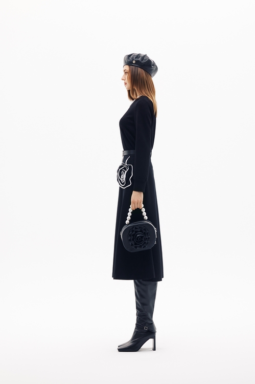 Pearl Applique Detail Long Sleeve Top,,Pearl Applique Detail Long Sleeve Top,Office Looks,Season (SS) Look,Valentine,Midi skirts,Black skirts,Office Looks,Culottes,Season (SS) Look,Party Looks,pearl,pants,Black pants,Dresses,bestselling,Season (SS) Look,Black dresses,Office Looks,Tops,bestselling,Season (SS) Look,pearl,simple outfits,Valentine,bows,black tops