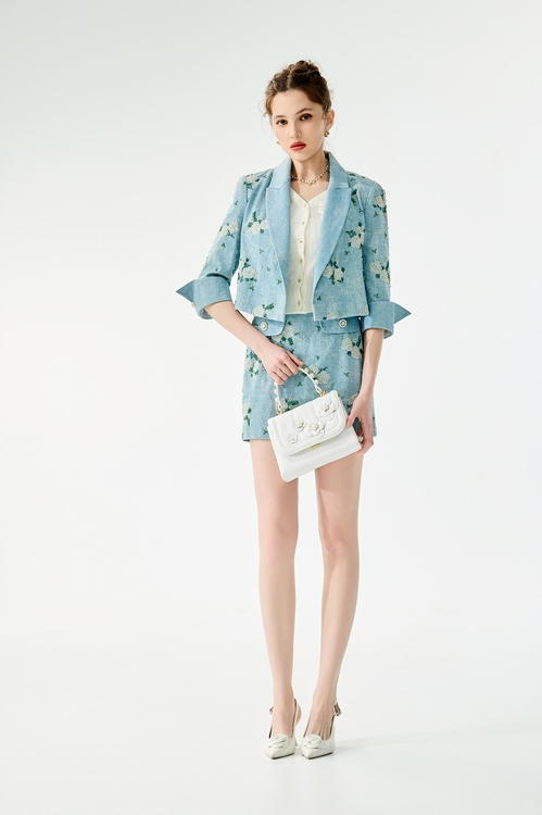 Beaded Floral Detail Denim Skirt,,Beaded Floral Detail Denim Skirt,Season (SS) Look,Mesh fabric,Midi skirts,Jackets,Outerwear,Season (SS) Look,Dresses,Season (SS) Look,sleeveless tops,Tops,Season (SS) Look,sleeveless tops,Chiffon,Tops,Season (SS) Look,pearl,Season (SS) Look,Pencil skirts