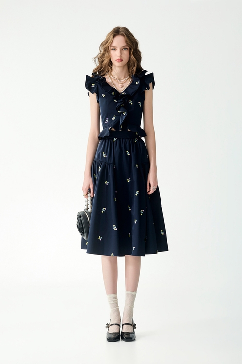 Floral Embroidery Detail Midi Skirt,,Floral Embroidery Detail Midi Skirt,Season (SS) Look,Mini skirts,Embroidered,Season (SS) Look,Midi skirts