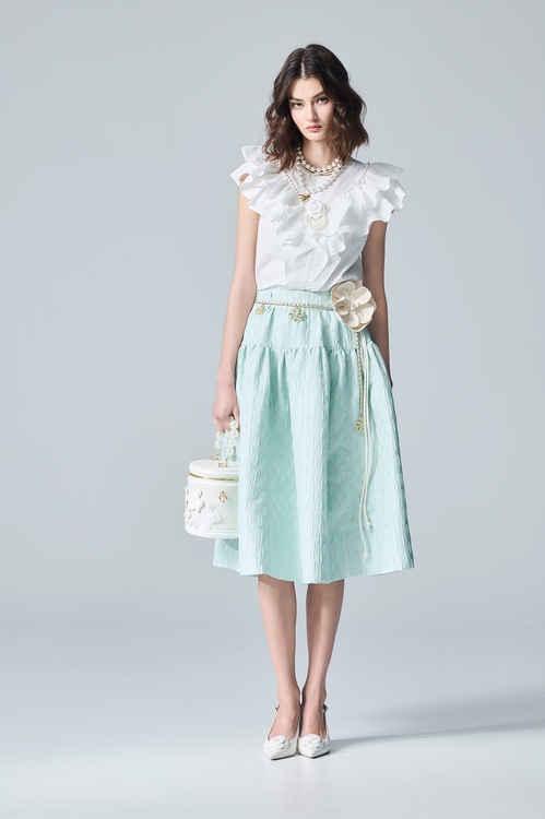 Gold Floral Motif Midi Skirt With Detachable Floral Brooch,,Gold Floral Motif Midi Skirt With Detachable Floral Brooch,Season (AW) Look,Midi skirts