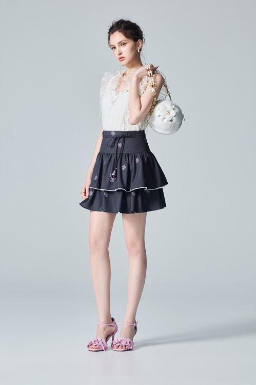 Embroidery Rose Double Layer Skirt,,Embroidery Rose Double Layer Skirt,Season (AW) Look,Midi skirts,Dresses,Season (AW) Look,Mesh fabric,Midi skirts,Season (AW) Look,Midi skirts,Chiffon,pearl,Mini skirts,Season (AW) Look,Embroidered,Mini skirts,Season (AW) Look