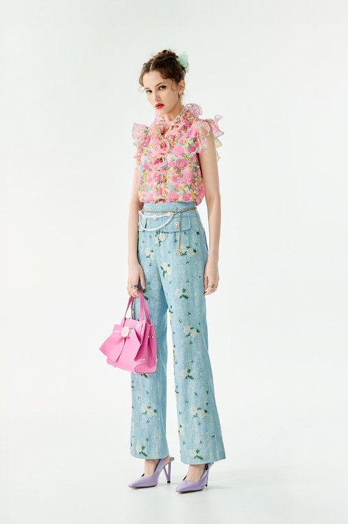 Beaded Floral Detail Wide Leg Jeans,,Beaded Floral Detail Wide Leg Jeans,Season (SS) Look,Mesh fabric,Midi skirts,Jackets,Outerwear,Season (SS) Look,Dresses,Season (SS) Look,sleeveless tops,Tops,Season (SS) Look,sleeveless tops,Chiffon,Tops,Season (SS) Look,pearl,Season (SS) Look,Pencil skirts,Jackets,Outerwear,Season (SS) Look,pearl,Knitted,Knitted coats,Tops,Season (SS) Look,White tops,Season (SS) Look,Mini skirts,Jackets,Outerwear,Season (SS) Look,Tops,Season (SS) Look,White tops,Knitted,Knitted tops,Bell-bottoms,Season (SS) Look,pants