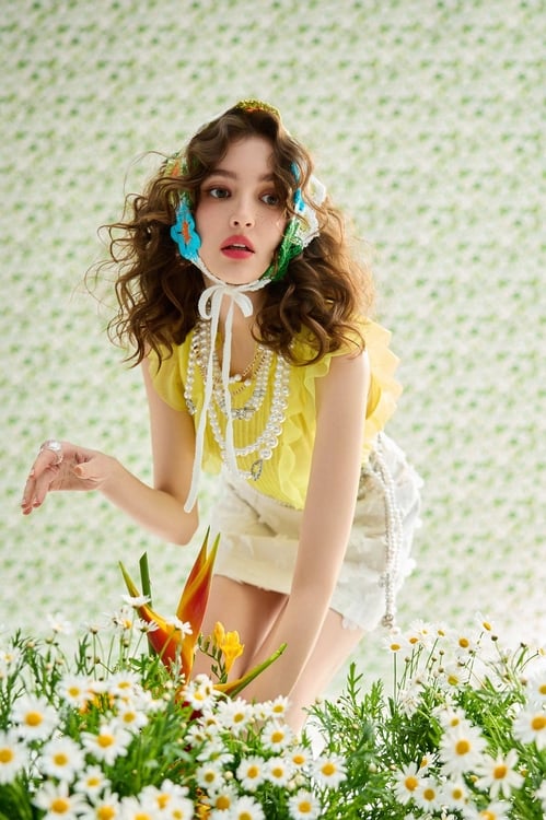 Pintuck Detail Ruffle Chiffon Vest,Chiffon tops