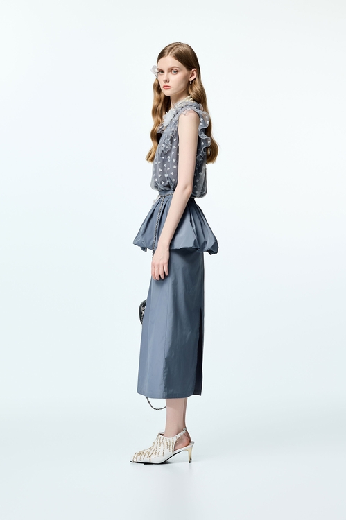 Heart Pattern Ruffle Trim Detail Vest,V-Neck T shirts