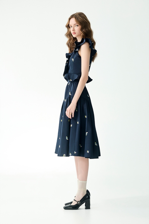 Floral Embroidery Detail Ruffle Vest,Embroidered,Embroidered